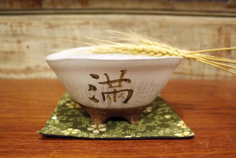 無光白 | 滿滿滿 六腳碗