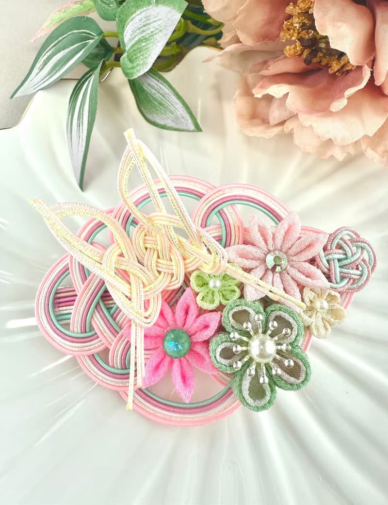 Mizuhiki 鈕扣工藝髮夾 粉紅 綠色 正式鮮花