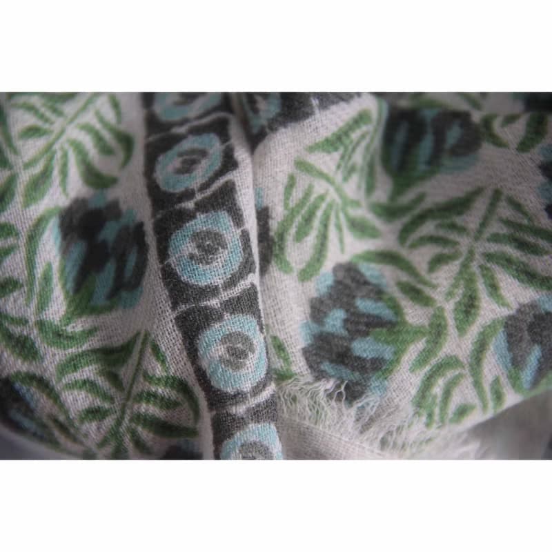 Carré Laine Poème Vert Green羊毛方形圍巾