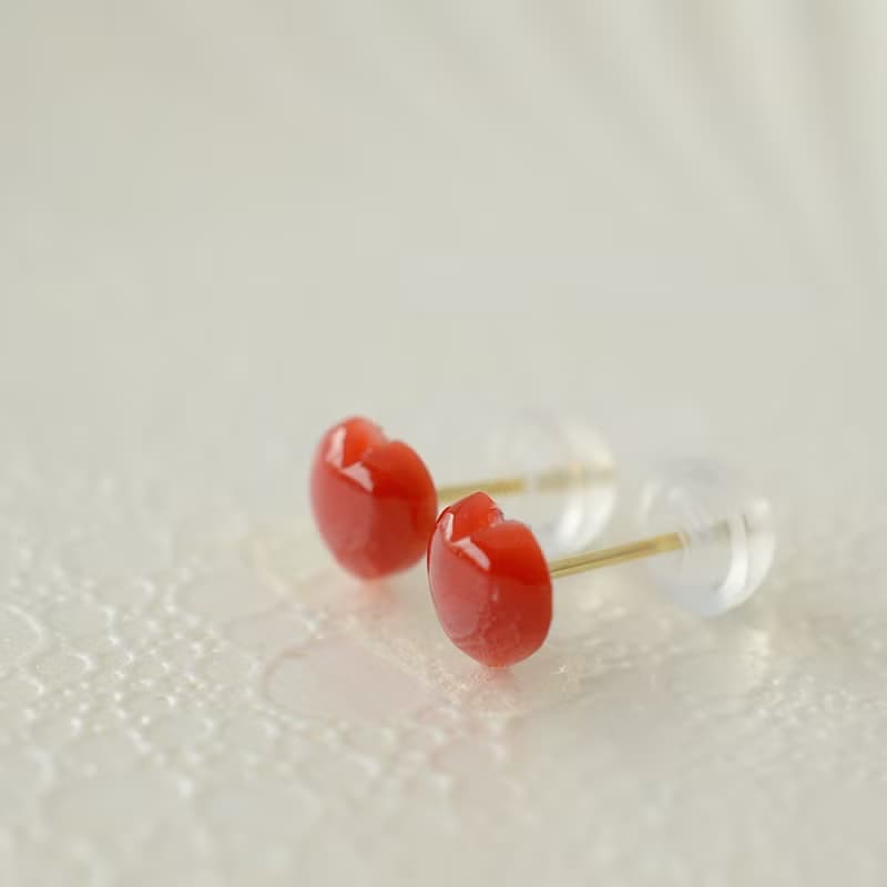 18K 紅珊瑚心形耳環 日本製造 耳針 輕珠寶 送禮小物 18k金耳環