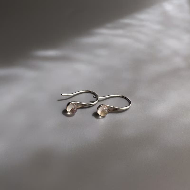 June Birthstone Moonstone Teardrop Earring月光石