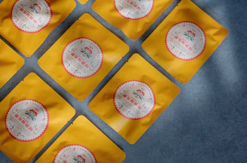 鎏金菊琥珀 金菊焙茶 10入茶包禮盒