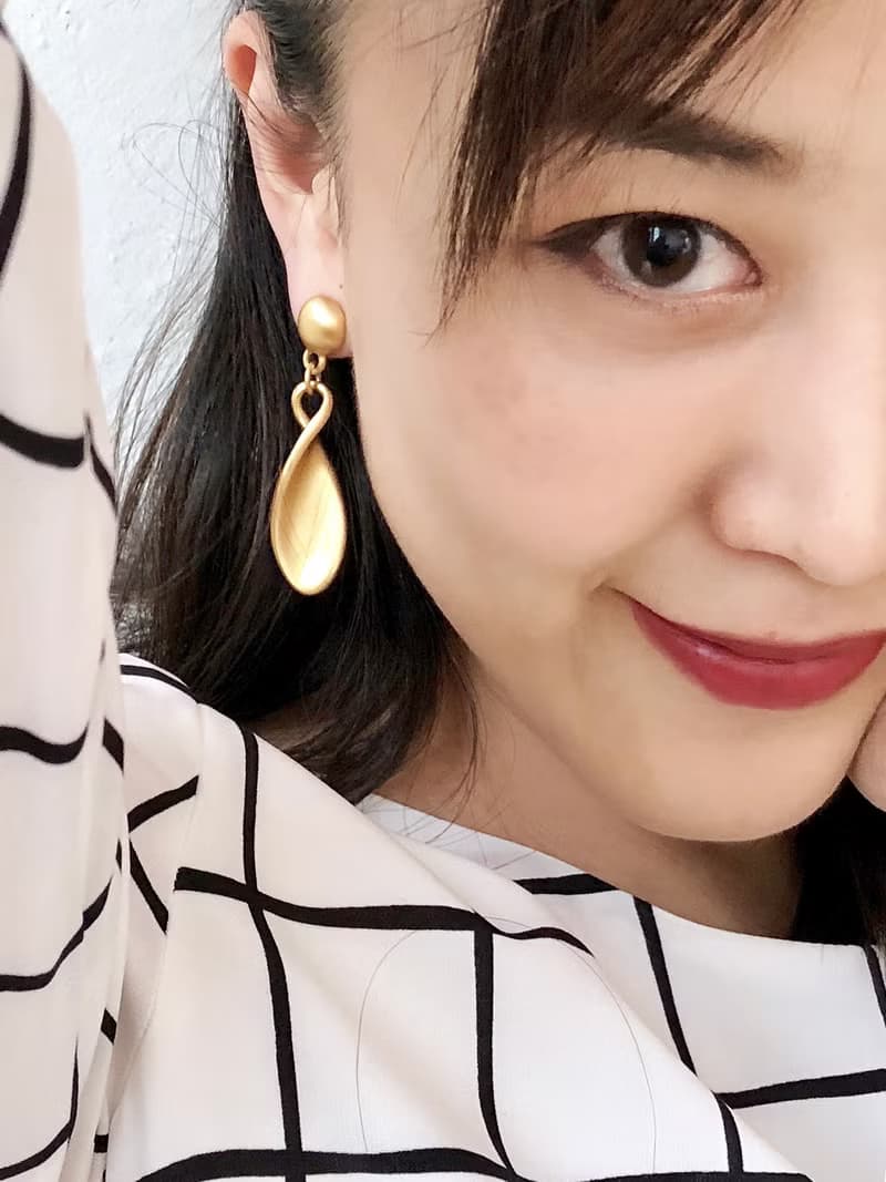 Vintage Ralph Lauren Gold Drop Earrings