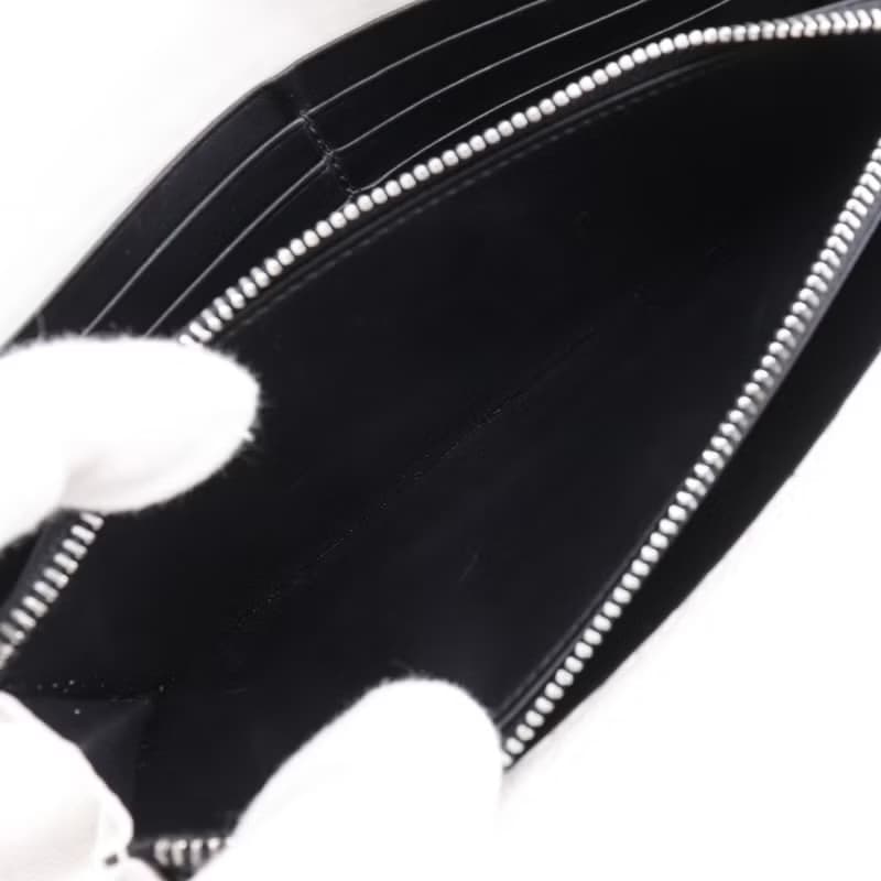 【日本直送】ロエベ LOEWE リピートアナグラム 長財布 レザー 白 ユニセックス【中古】