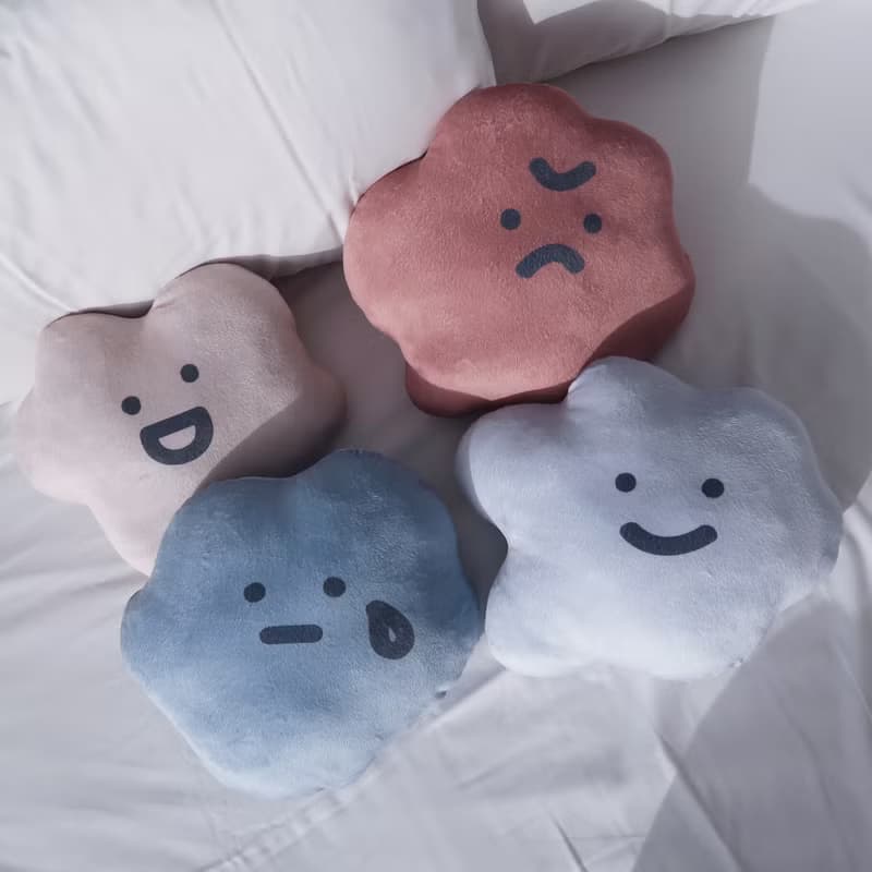 【優惠套組】喜怒哀樂-超細短絨毛 抱枕 靠枕 午睡枕