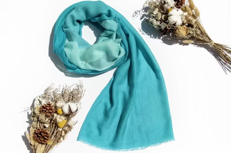 喀什米爾Cashmere/羊絨圍巾/純羊毛圍巾披巾/戒指絨披肩-藍色漸層