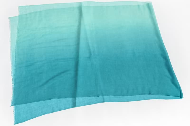 喀什米爾Cashmere/羊絨圍巾/純羊毛圍巾披巾/戒指絨披肩-藍色漸層