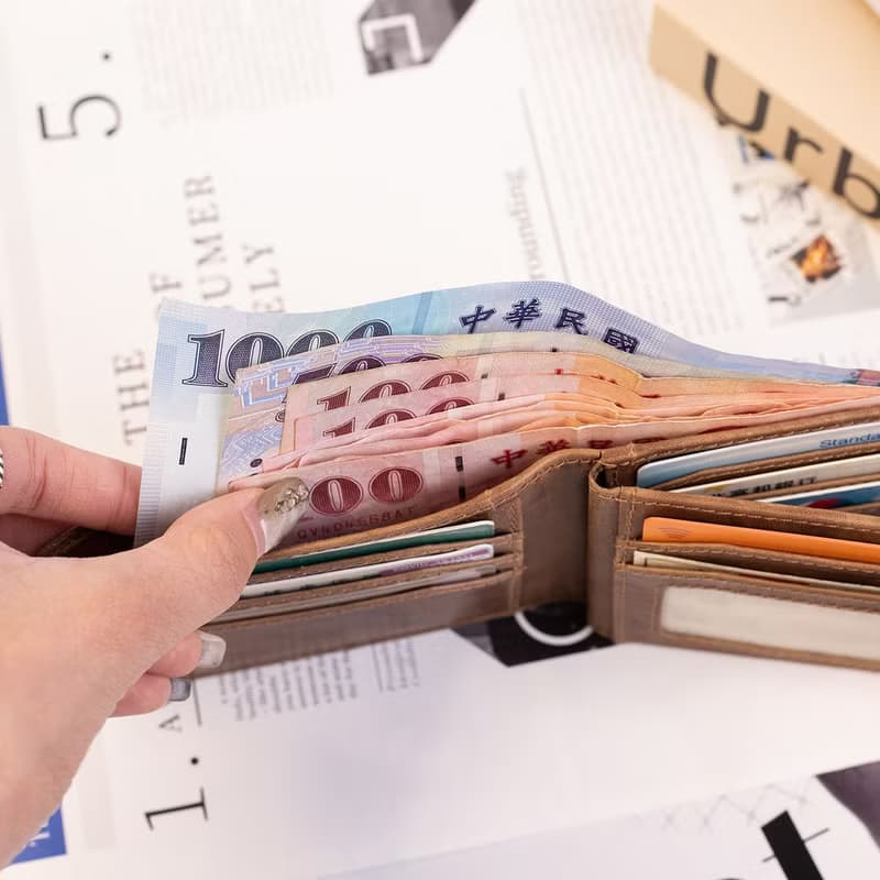 【24hr快速出貨】真皮三折男用簡約短夾-075124 三色 母錢包 短夾