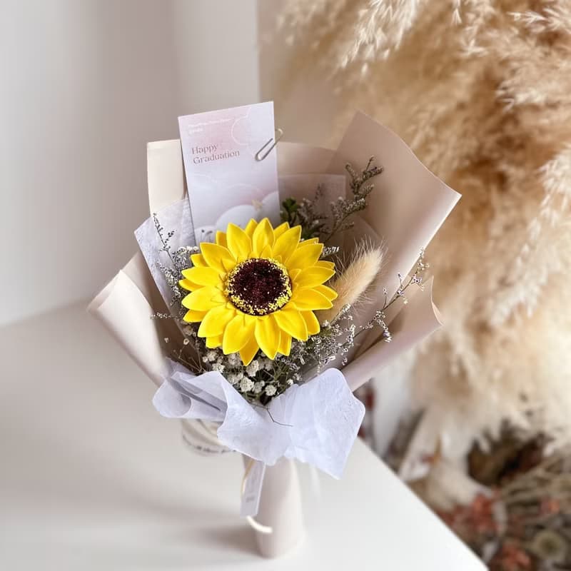 純粹美好香氛花束 I 畢業花束  I 情人節 I 母親節 I