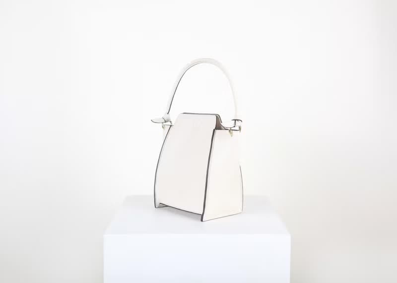 Mini Pine Bag 素皮革 牛奶盒造型 手提包 斜背包 側背包 米白色