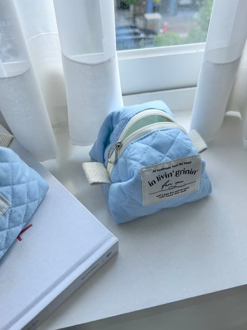 murmuring pouch S_blue soda