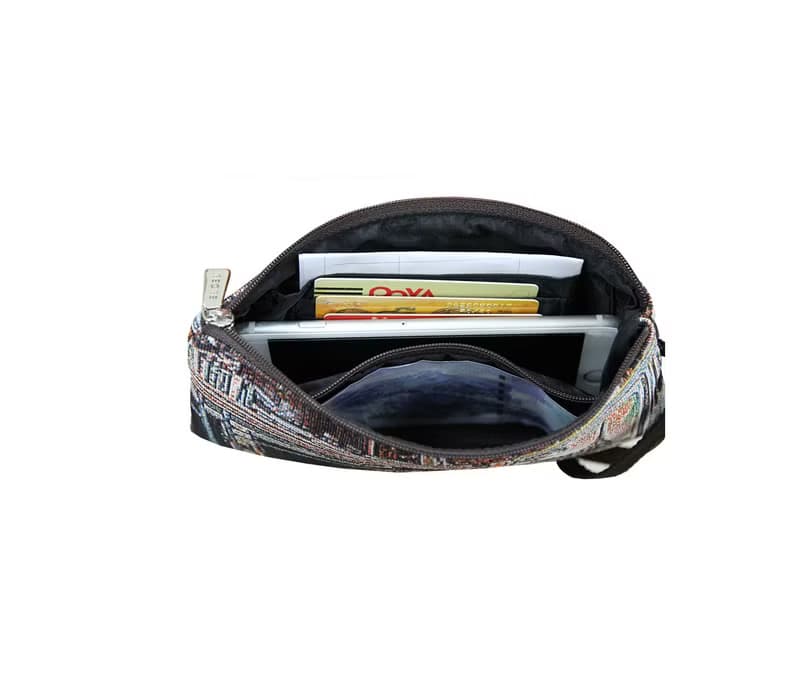 隨行手拿包  防潑水 平織緹花 迷漾紫