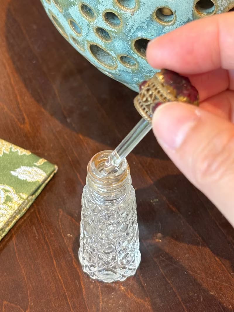 復古捷克雕花水晶玻璃配紅寶石香水瓶 - 附水晶玻璃滴管