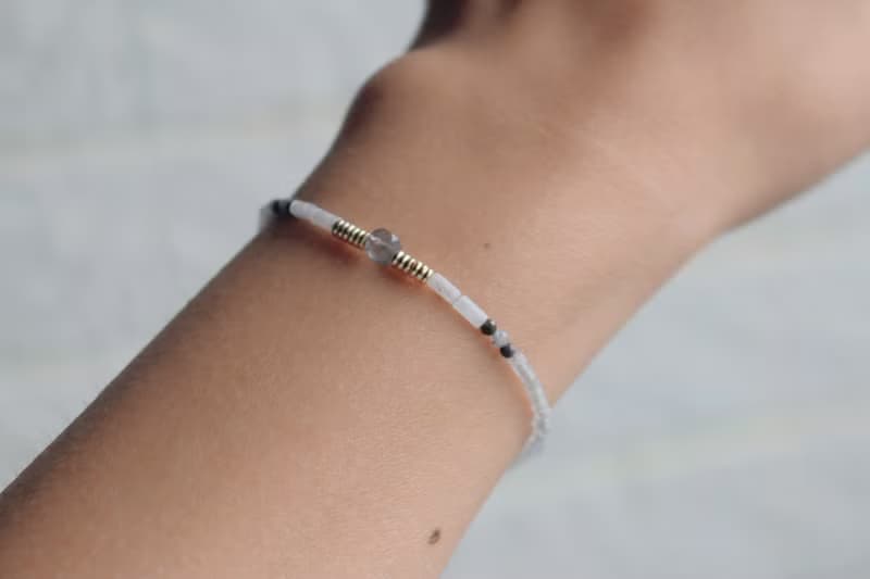 手鍊 蛋黃石 天然石 抵擋負能量 光譜石 - 感謝 -