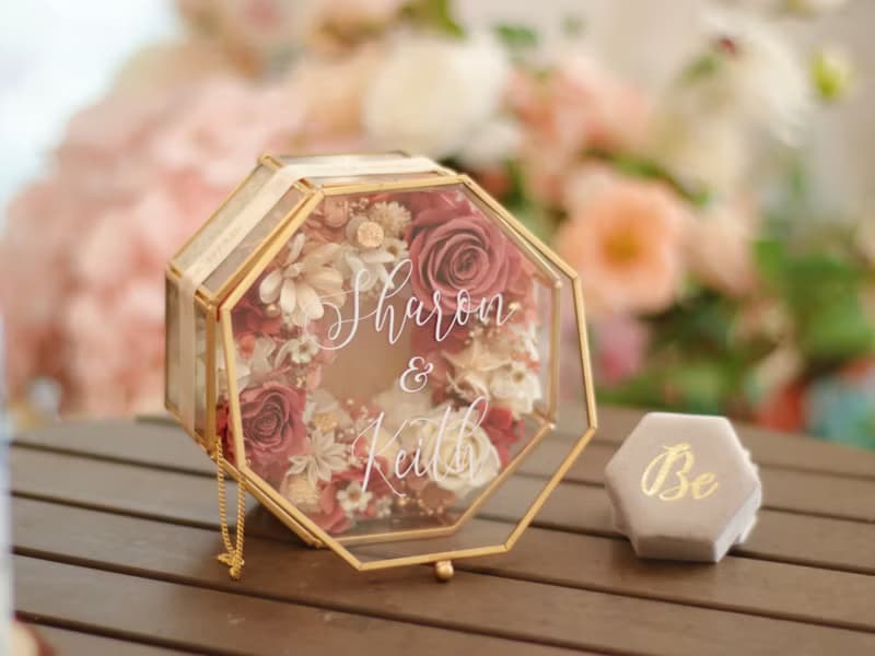【結婚禮物】八邊形結婚對戒盒 求婚戒指盒 燙金 不凋花盒