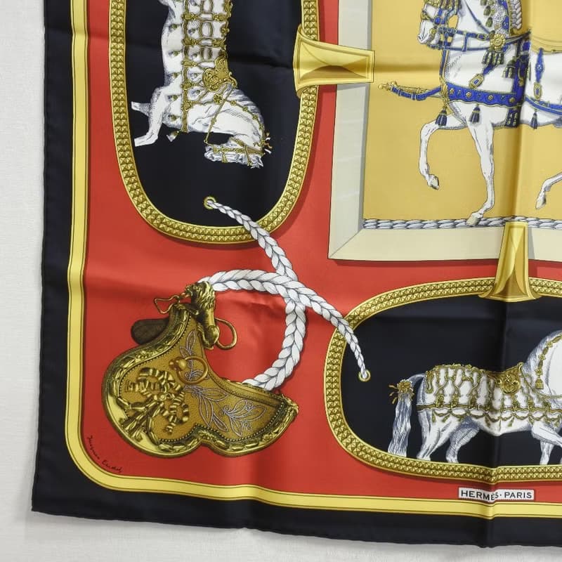 【日本直送】エルメス HERMES カレ90 スカーフ GRAND APPARAT シルク レディース【未使用】