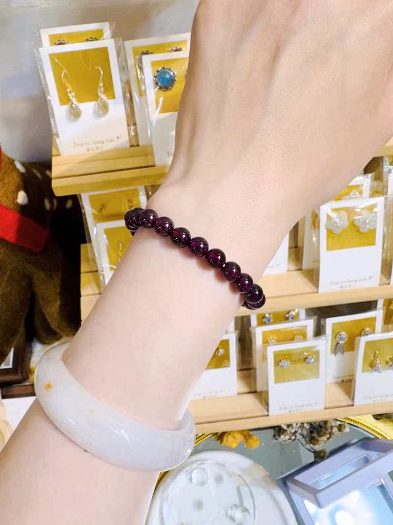 精品絕美晶體紫牙烏水晶7mm20.39g美容水晶氣血循環