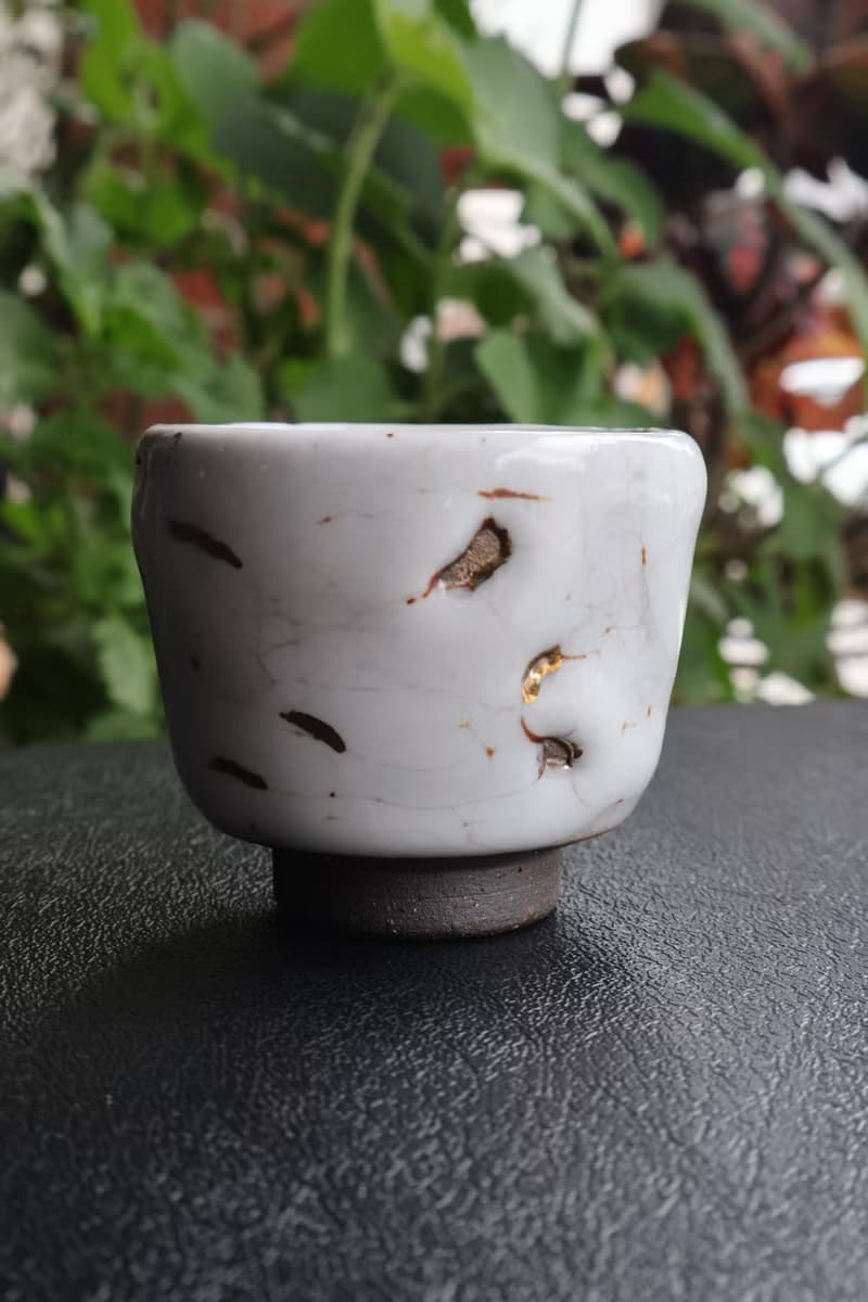 白志野鎏金-個性杯-台灣陶藝家余華宇老師手作-容量約70ml