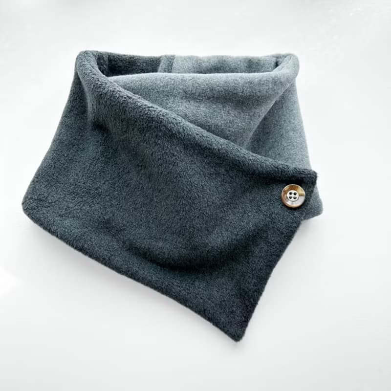 オシャレに暖かく バイカラーのネックウォーマー　メルトンフリース　クリスマスギフト