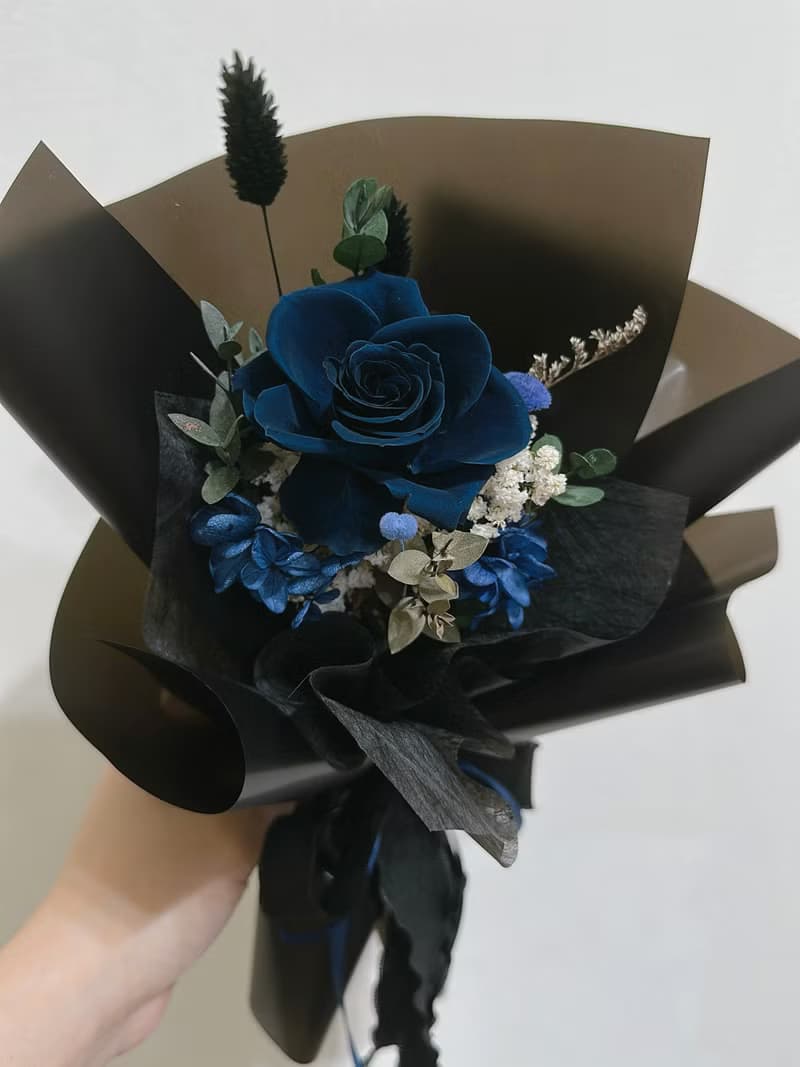 美好時光|深夜藍調-永生花花束、玫瑰花束、花束、情人節、父親節