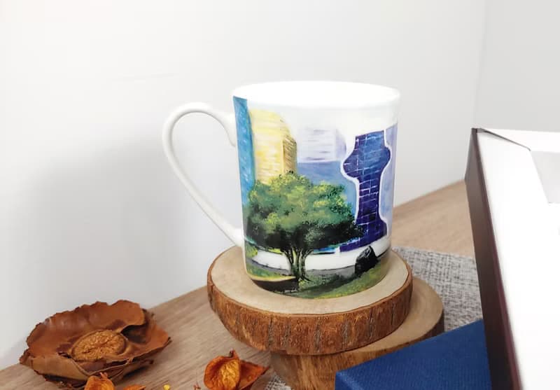 藝術瓷盤 漫步台中歌劇院 小光點畫廊身心障礙藝術畫家-陳華國