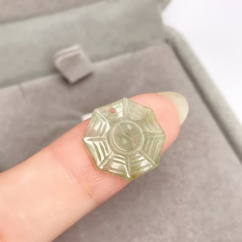 【擋煞‧避邪】冰種翡翠八卦項鍊 | 天然緬甸玉A貨翡翠 | 送禮