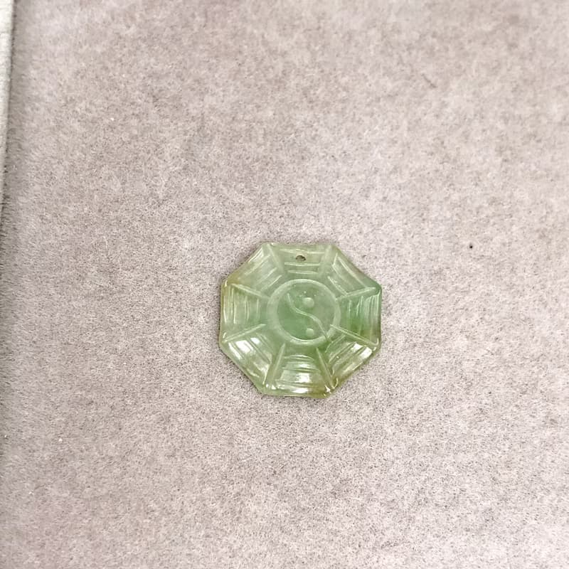 【擋煞‧避邪】冰種翡翠八卦項鍊 | 天然緬甸玉A貨翡翠 | 送禮