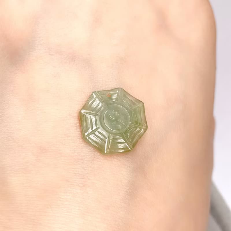【擋煞‧避邪】冰種翡翠八卦項鍊 | 天然緬甸玉A貨翡翠 | 送禮