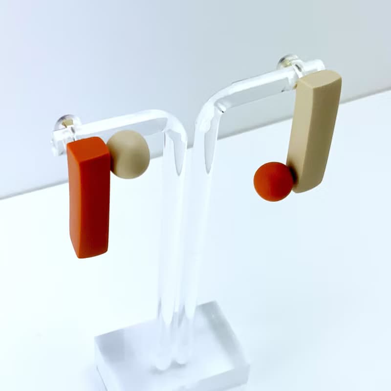 nearly equal terracotta×beige ピアス イヤリング