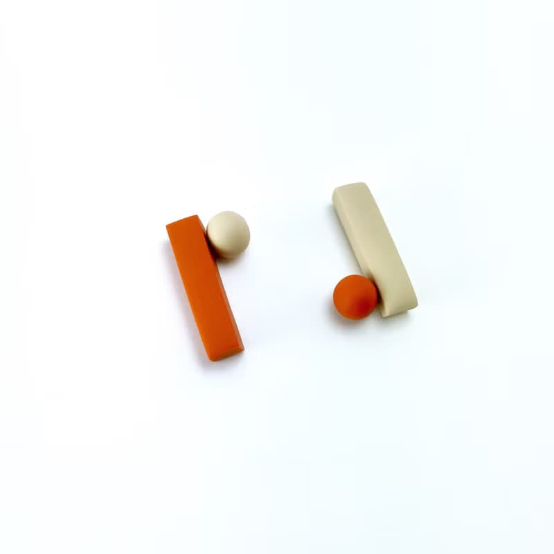 nearly equal terracotta×beige ピアス イヤリング