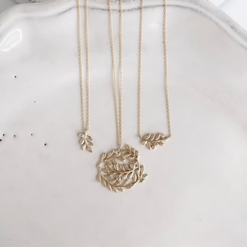 Foliage circle diamond necklace 　P091K10