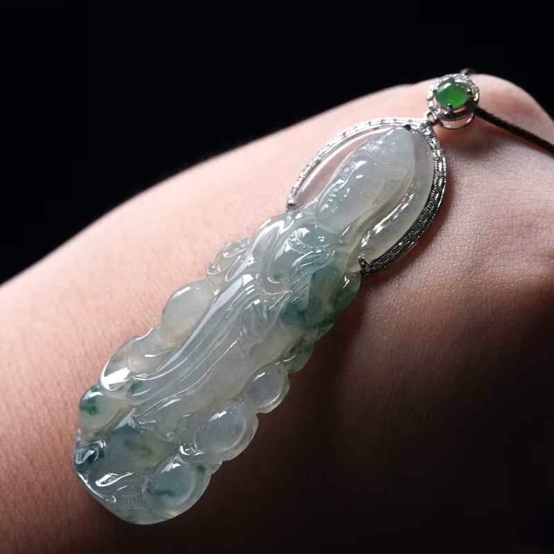 冰種飄花翡翠觀音菩薩項鍊 18K金鑽石 | 天然緬甸玉翡翠A貨 |送禮