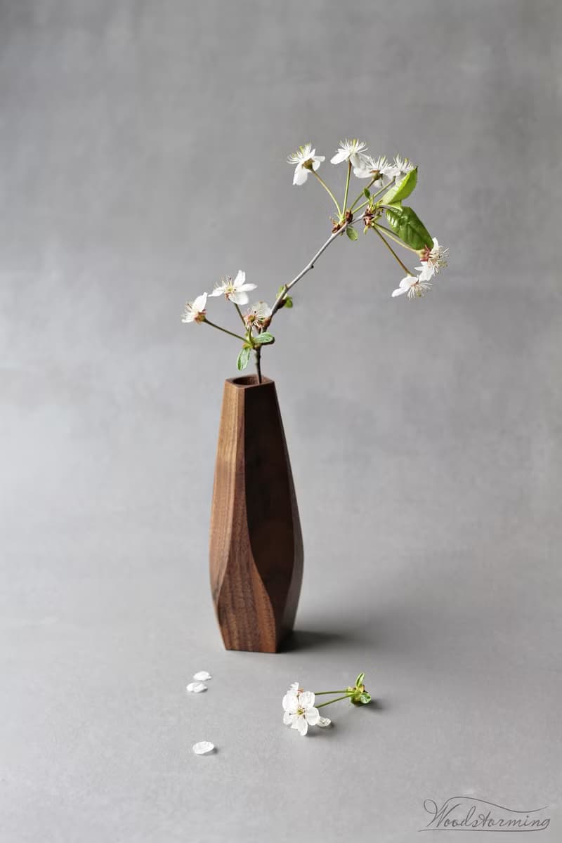 Wavy wood vase, minimalist flower vase