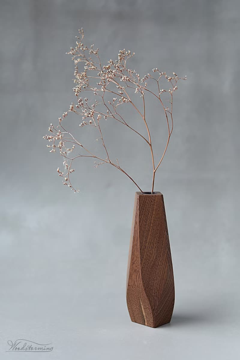 Wavy wood vase, minimalist flower vase