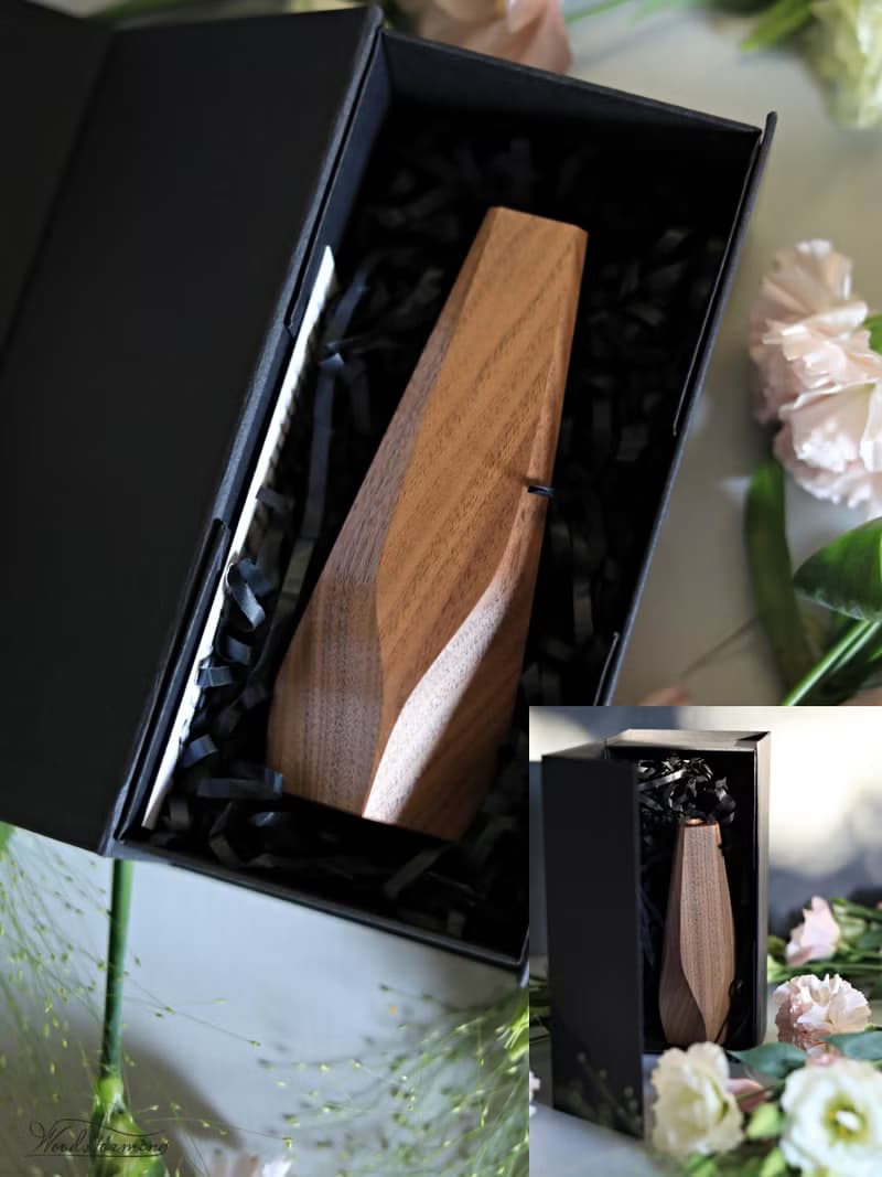 Wavy wood vase, minimalist flower vase