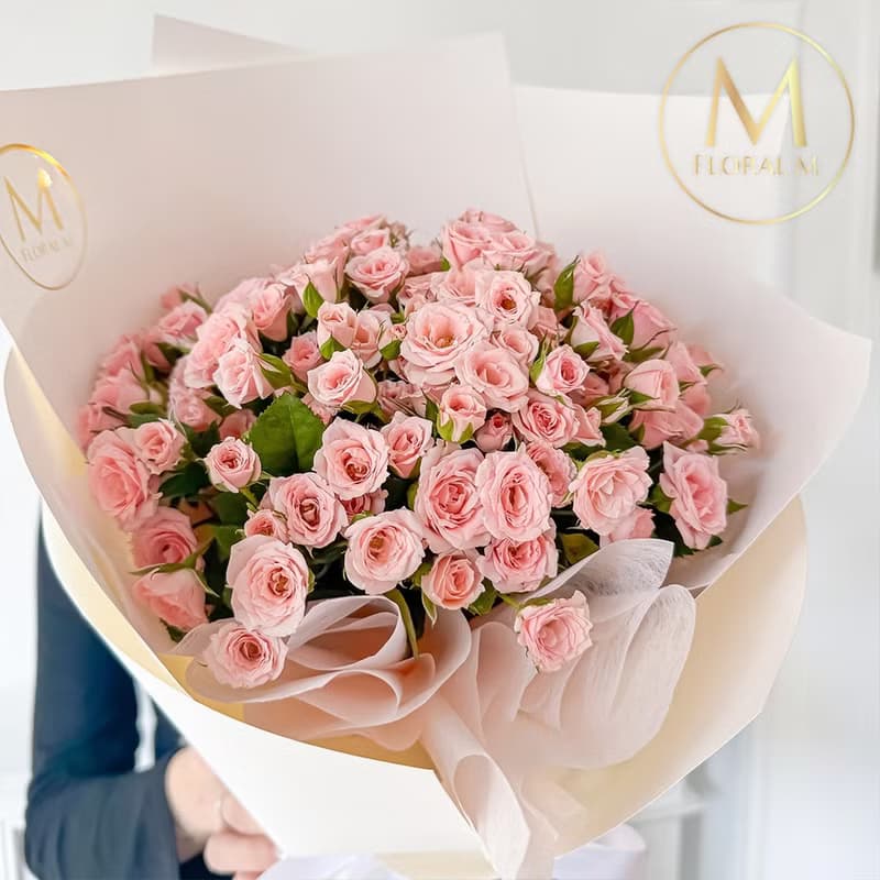 愛在浪漫巴黎迷你玫瑰鮮花花束