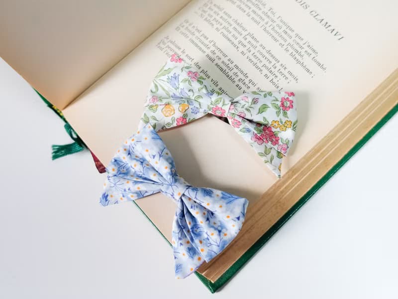 英國LIBERTY FABRICS蝴蝶結手工兒童髮夾(1組2入) -Mitsi Valeria