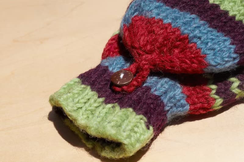 情人節禮物 創意禮物 限量一件手織純羊毛針織手套 / 可拆卸手套 / 內刷毛手套 / 保暖手套(made in nepal) - 鮮豔南美森林 民族圖騰