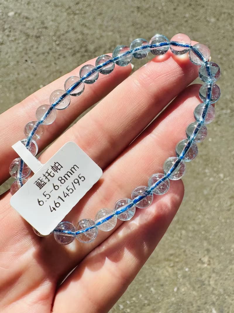 天空藍托帕石水晶6.5-6.8mm15.10g消除悲傷增加自信快樂吸引財富