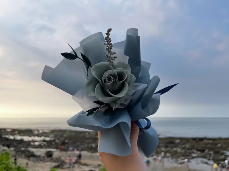 單支永生花不凋玫瑰小花束l情人節花束l辦公室禮物l