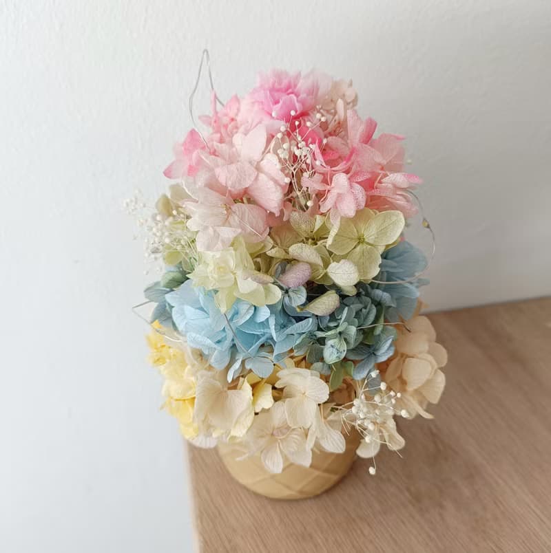 情人節禮物花束馬卡龍皇后雪花冰永生盆花結婚捧花永生乾燥花畢業