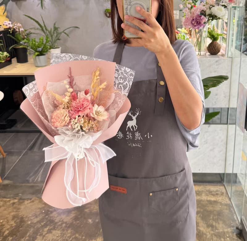 母親節永生花花束 康乃馨
