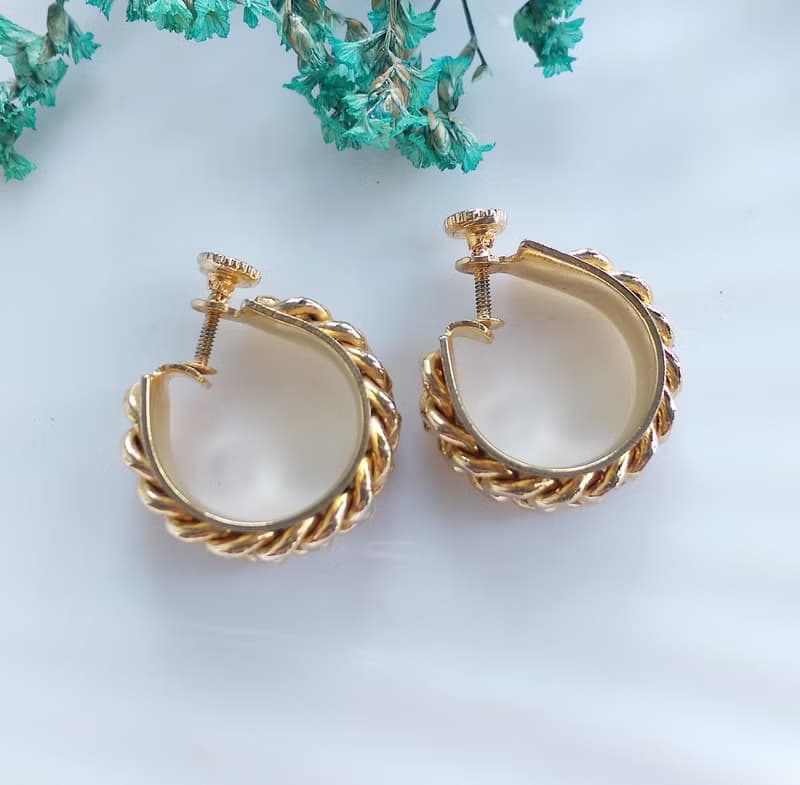 Vintage Jewelry 西洋古董飾品 金色調 鍊條C圈 栓式耳環