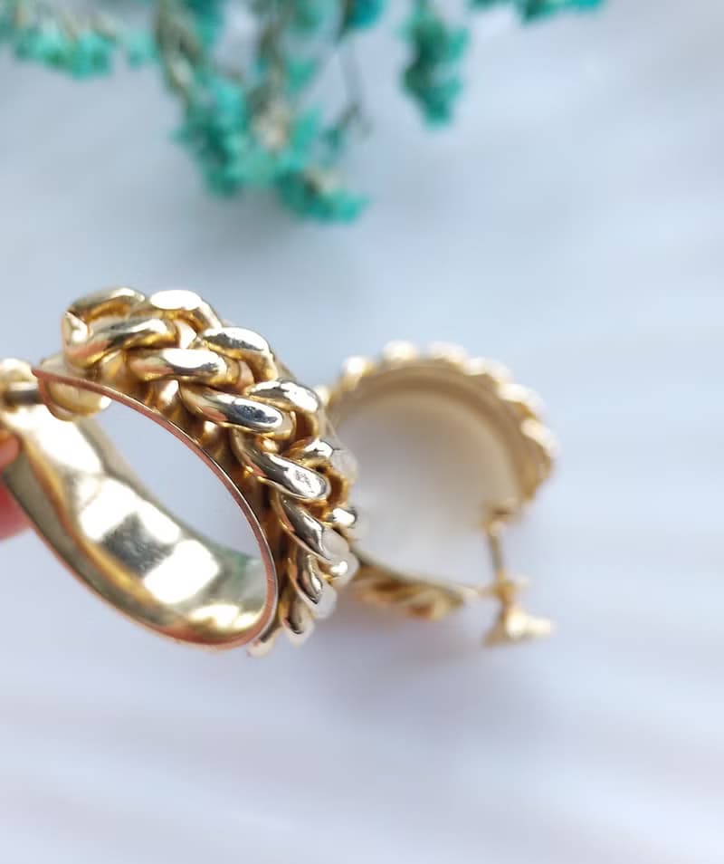 Vintage Jewelry 西洋古董飾品 金色調 鍊條C圈 栓式耳環