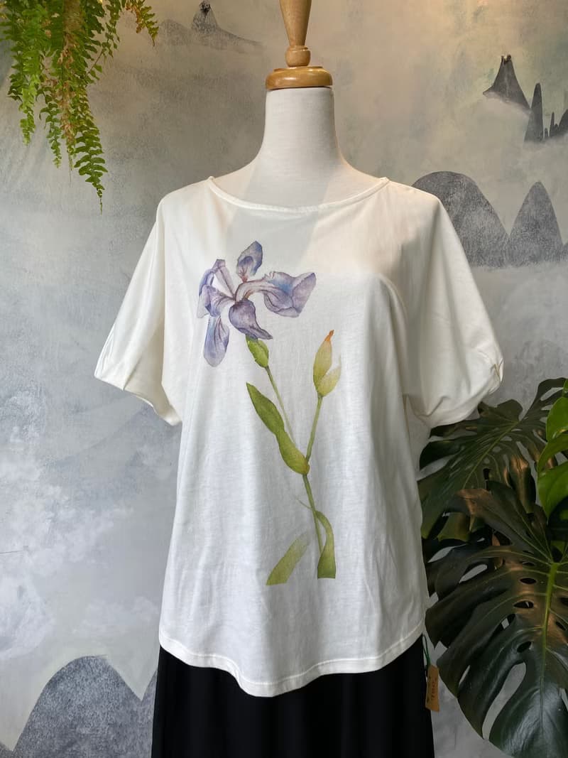 紫色鳶尾花 100%有機棉 圓領五分袖 花苞袖 短袖女裝上衣