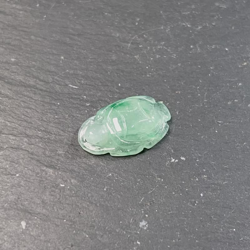 【吉祥‧長壽】冰種飄綠花翡翠金錢龜 | 天然緬甸玉翡翠A貨 |送禮
