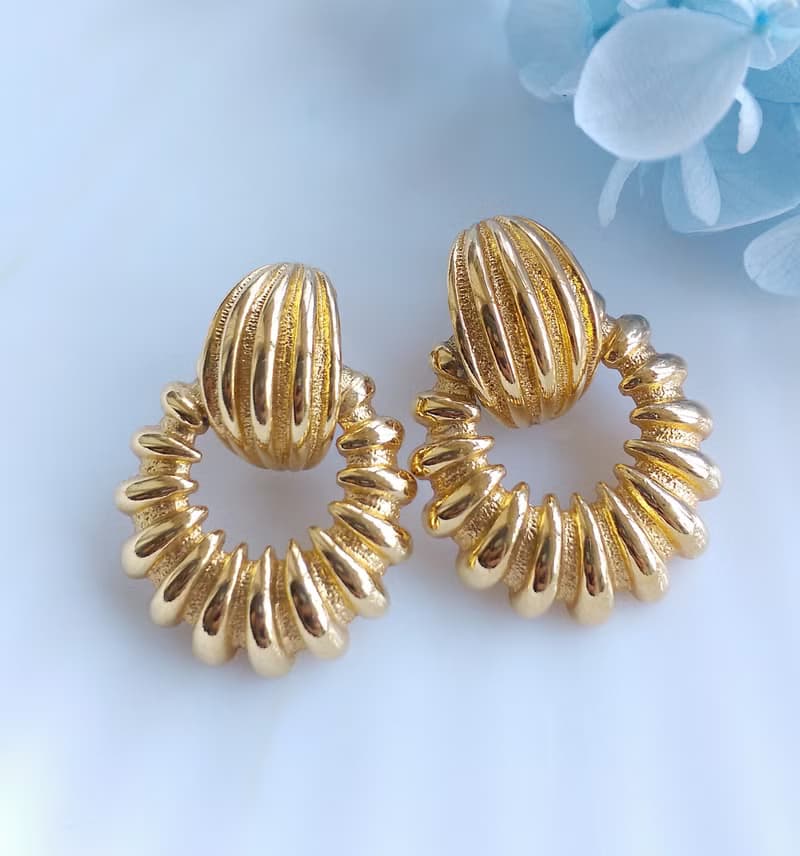Vintage Jewelry 西洋古董飾品 MONET 復古 簡約 金色調 針式耳環