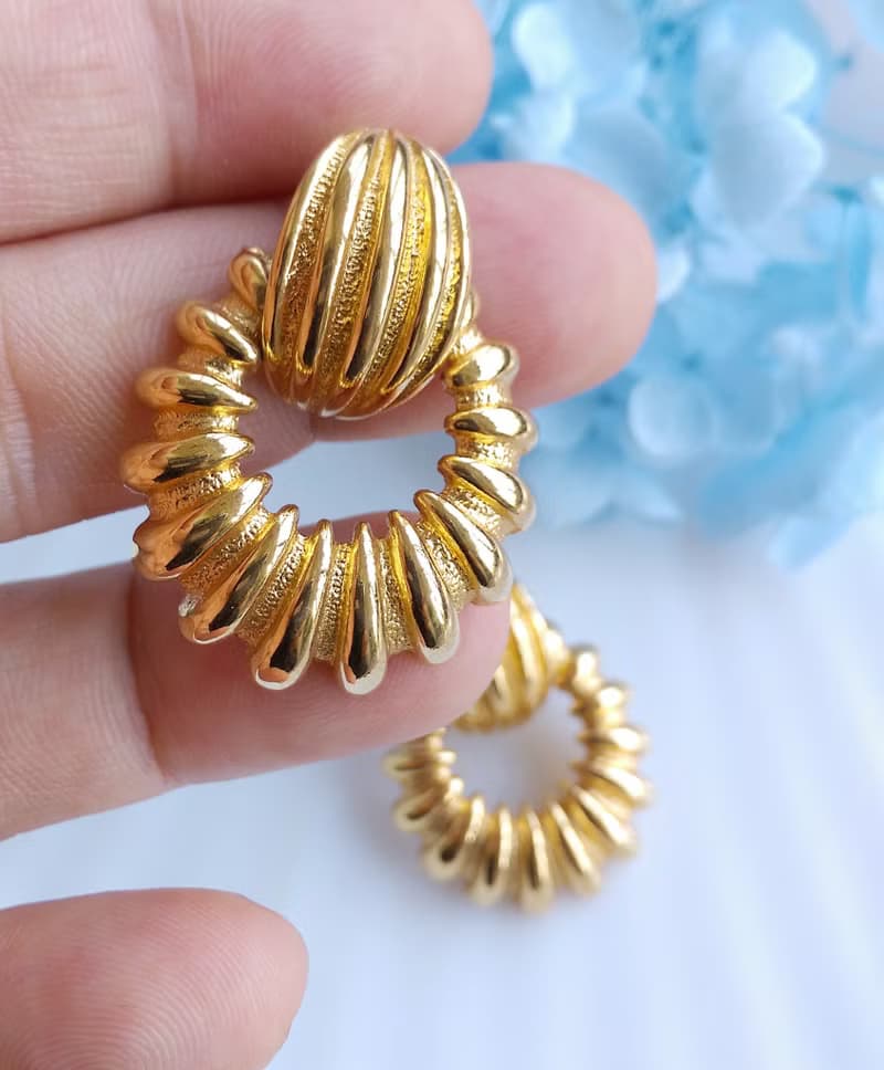 Vintage Jewelry 西洋古董飾品 MONET 復古 簡約 金色調 針式耳環
