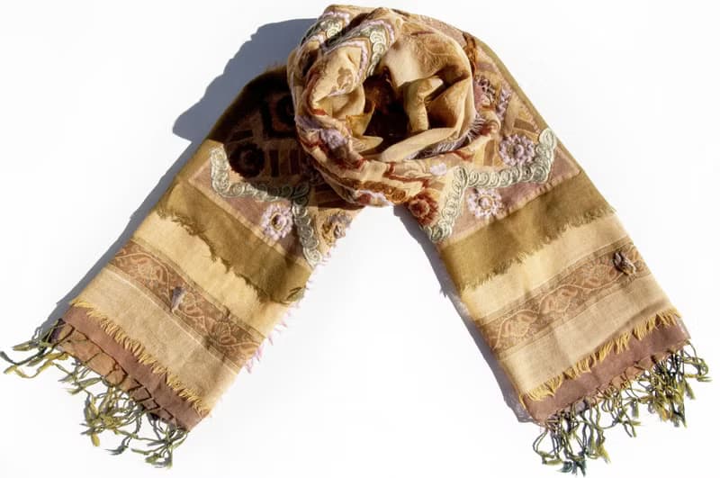喀什米爾Cashmere/水煮羊毛披肩/針織圍巾/刺繡圍巾/羊絨披巾-花