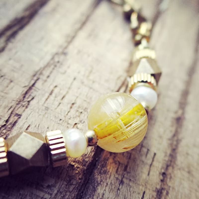 VIIART。十二宫-天蠍。鈦晶珍珠黃銅手鍊